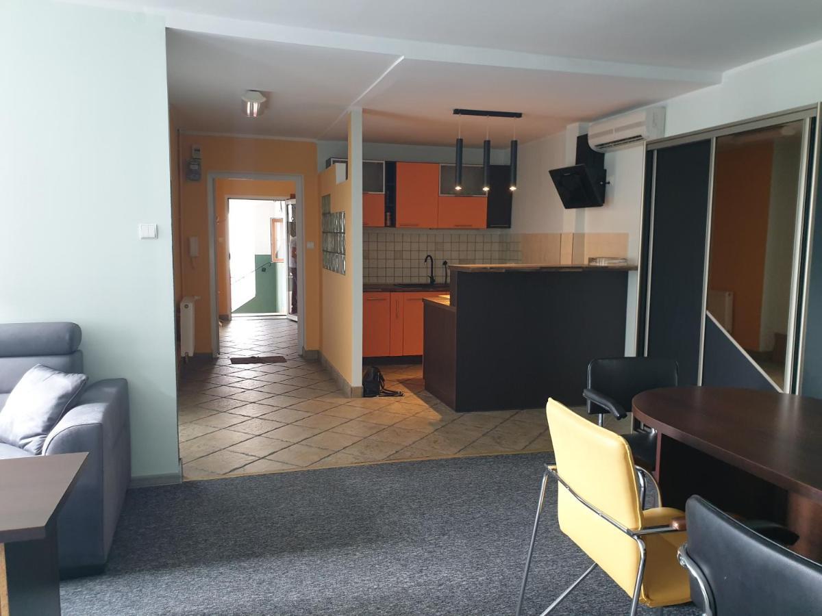 Warszawska Centrum - W Cenie 4 Rowery, Lodka Wioslowa, Kajak, Rower Wodny, Plaza 姆拉哥沃 外观 照片
